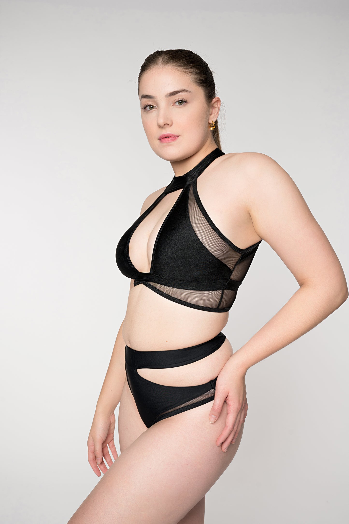 zasha pole wear myra bottom 2